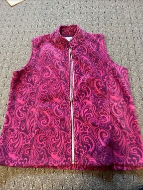 Blair Pink Paisley Fleece Zip Vest